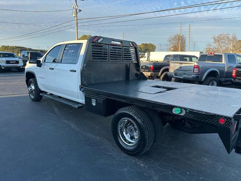 Used 2022 Chevrolet Silverado 3500 W/T w/ WT Fleet Convenience Package image 7