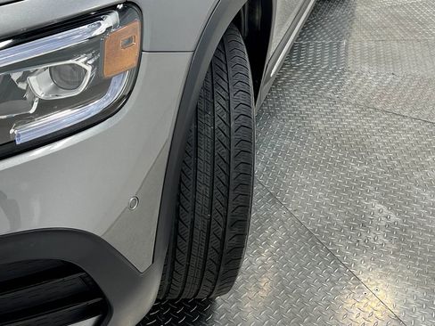 Used 2020 Mercedes-Benz GLB 250 4MATIC image 38