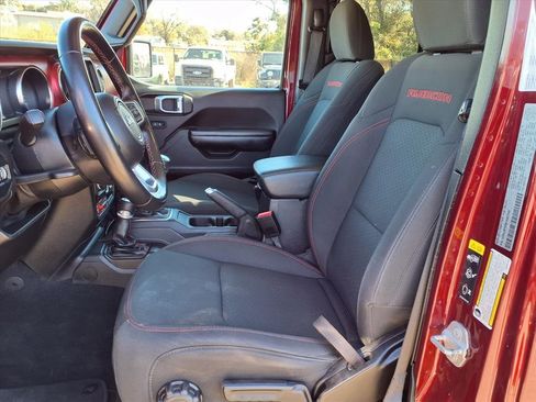 Used 2021 Jeep Wrangler Unlimited Rubicon w/ Dual Top Group image 31