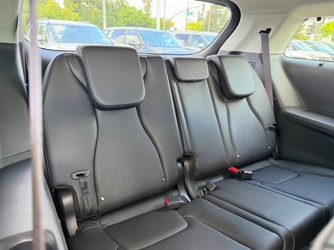 New 2026 Kia Carnival SX FWD image 20