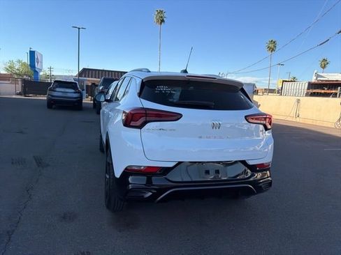 Used 2024 Buick Encore GX Sport Touring image 8