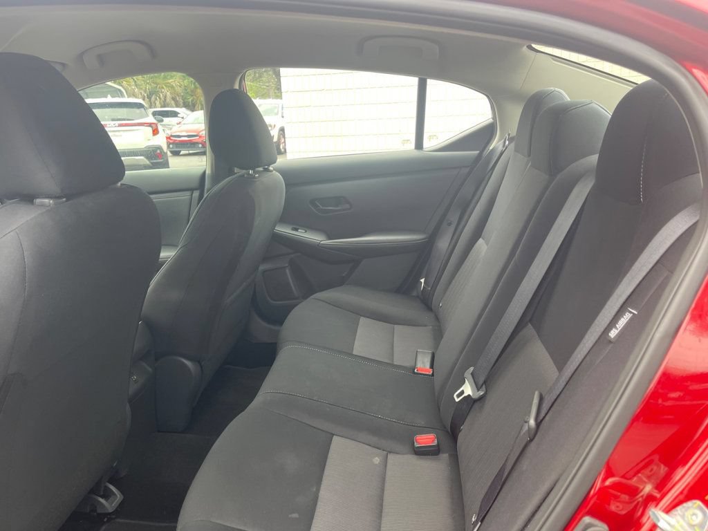 Used 2025 Nissan Sentra SV FWD image 11
