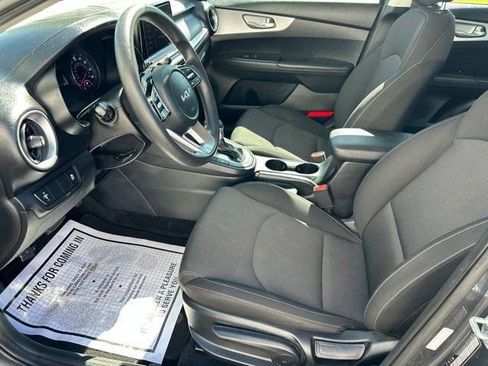 Used 2024 Kia Forte LXS FWD image 13