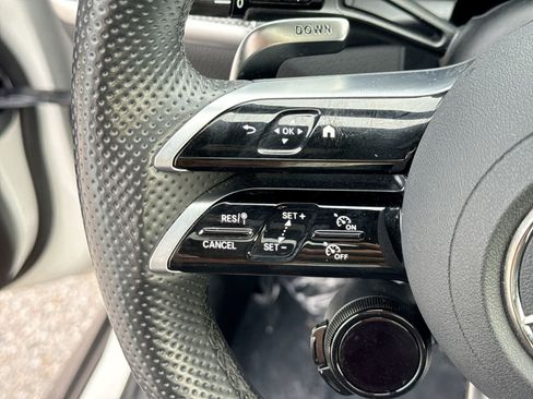 Used 2025 Mercedes-Benz GLC 43 AMG 4MATIC image 30