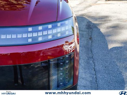 New 2026 Hyundai Ioniq 9 SEL AWD/4WD image 8