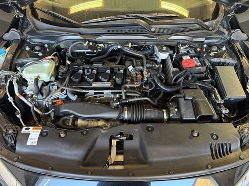Used 2018 Honda Civic EX-T image 31