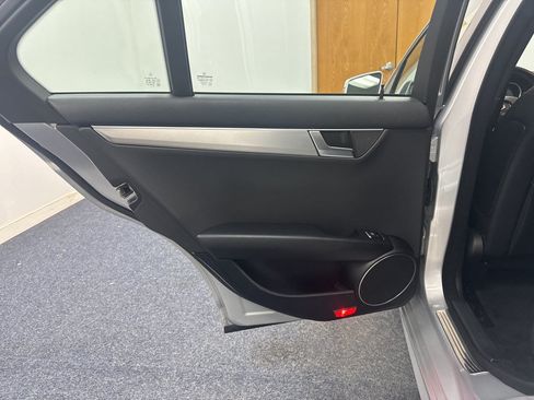 Used 2013 Mercedes-Benz C 300 4MATIC Sedan image 12