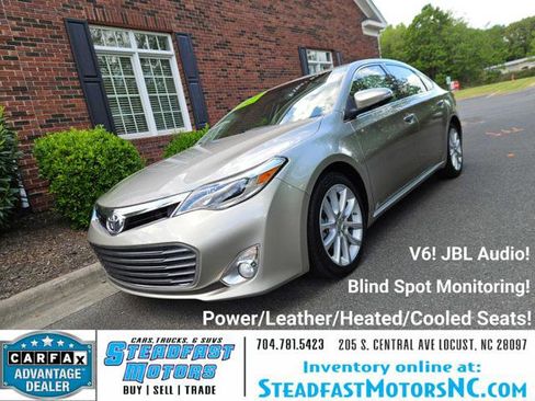 Used 2013 Toyota Avalon Limited image 1