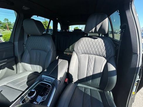 Certified 2024 BMW X5 M60i AWD/4WD image 31