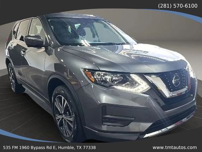 Used 2020 Nissan Rogue SV w/ Premium Package