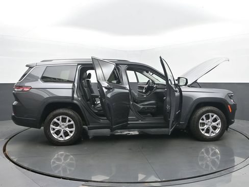 Used 2022 Jeep Grand Cherokee L Limited AWD/4WD image 57