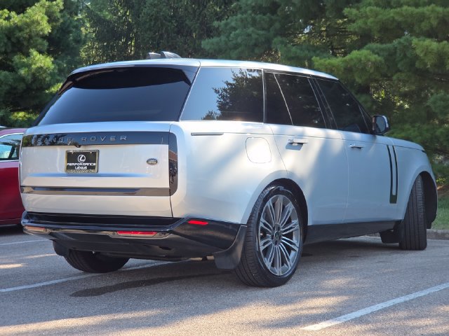 Used 2023 Land Rover Range Rover SE AWD/4WD image 28