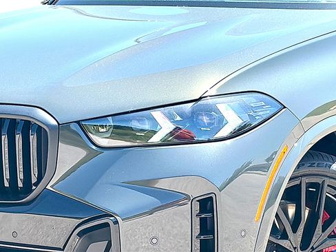 New 2026 BMW X5 sDrive40i w/ M Sport Package RWD image 4