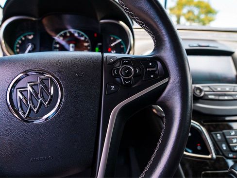 Used 2014 Buick LaCrosse Leather w/ Driver Confidence Package FWD image 15