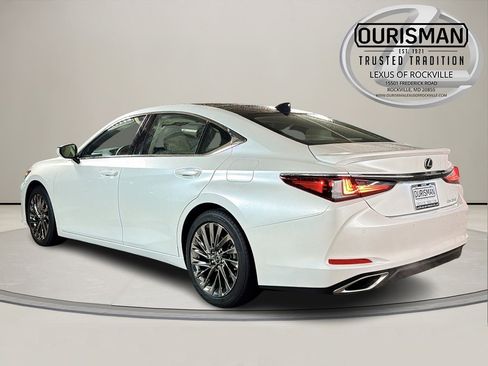 Certified 2025 Lexus ES 350 Ultra Luxury w/ Accessory Package (Z2) image 7