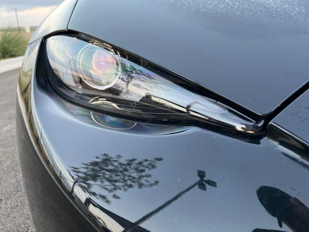 Used 2026 MAZDA MX-5 Miata RF Grand Touring RWD image 14