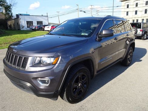 Used 2014 Jeep Grand Cherokee Laredo w/ Quick Order Package 23E AWD/4WD image 2