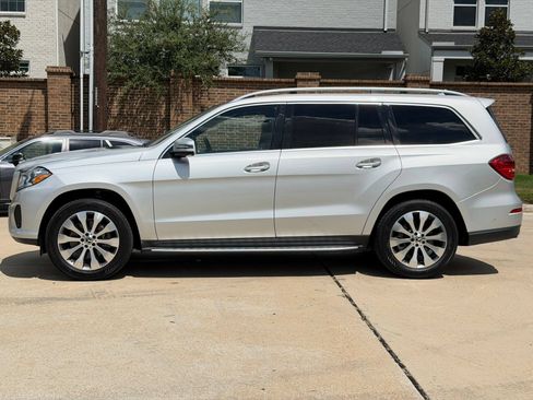 Used 2019 Mercedes-Benz GLS 450 4MATIC image 10