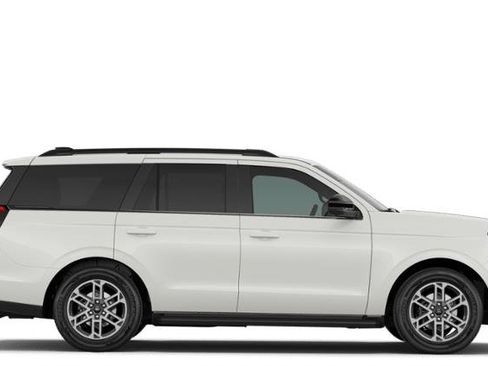 New 2026 Ford Expedition Active RWD image 28