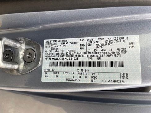 Used 2022 Ford Escape SE w/ Convenience Package AWD/4WD image 25