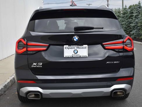 Used 2024 BMW X3 xDrive30i w/ Premium Package AWD/4WD image 5