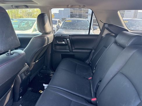 Used 2019 Toyota 4Runner TRD Off-Road Premium image 12