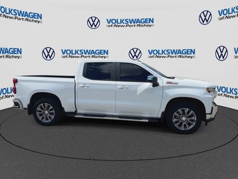 Used 2021 Chevrolet Silverado 1500 LT w/ True North Edition Plus AWD/4WD image 9