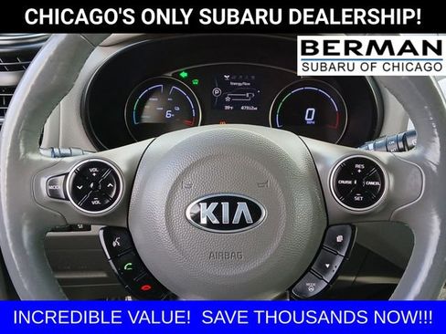 Used 2017 Kia Soul EV + image 12