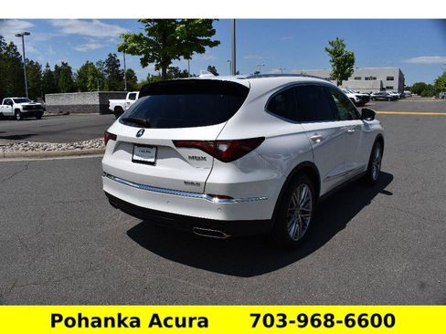 Used 2024 Acura MDX SH-AWD w/ Advance Package image 7