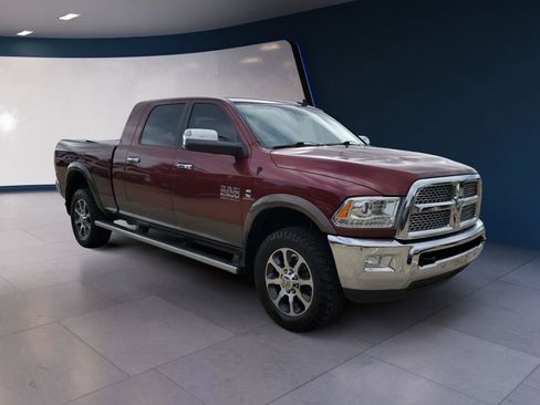 Used 2018 RAM 2500 Laramie w/ Cold Weather Group AWD/4WD image 7
