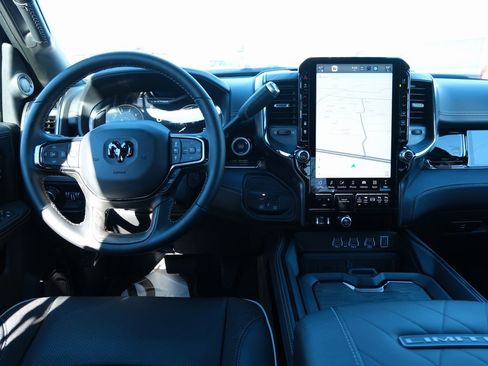 Used 2025 RAM 3500 Limited image 28