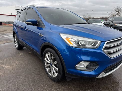 Used 2017 Ford Escape Titanium image 12