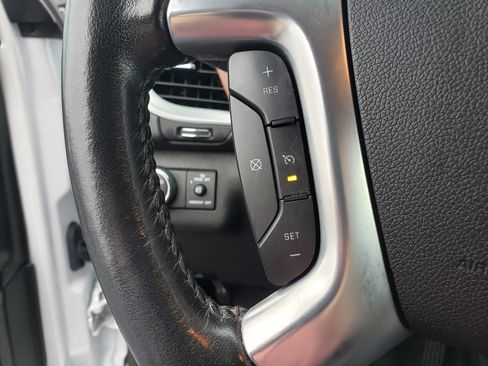 Used 2016 Chevrolet Traverse LT image 15