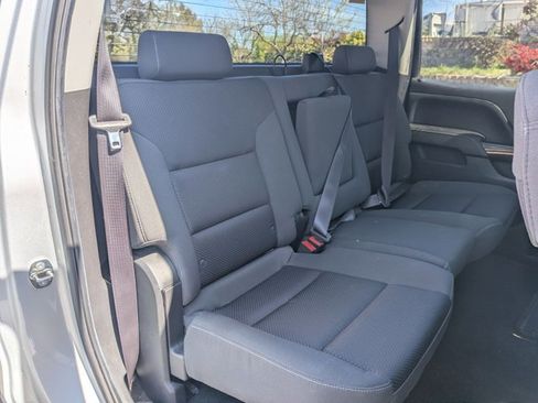 Used 2016 GMC Sierra 1500 SLE w/ SLE Value Package image 18