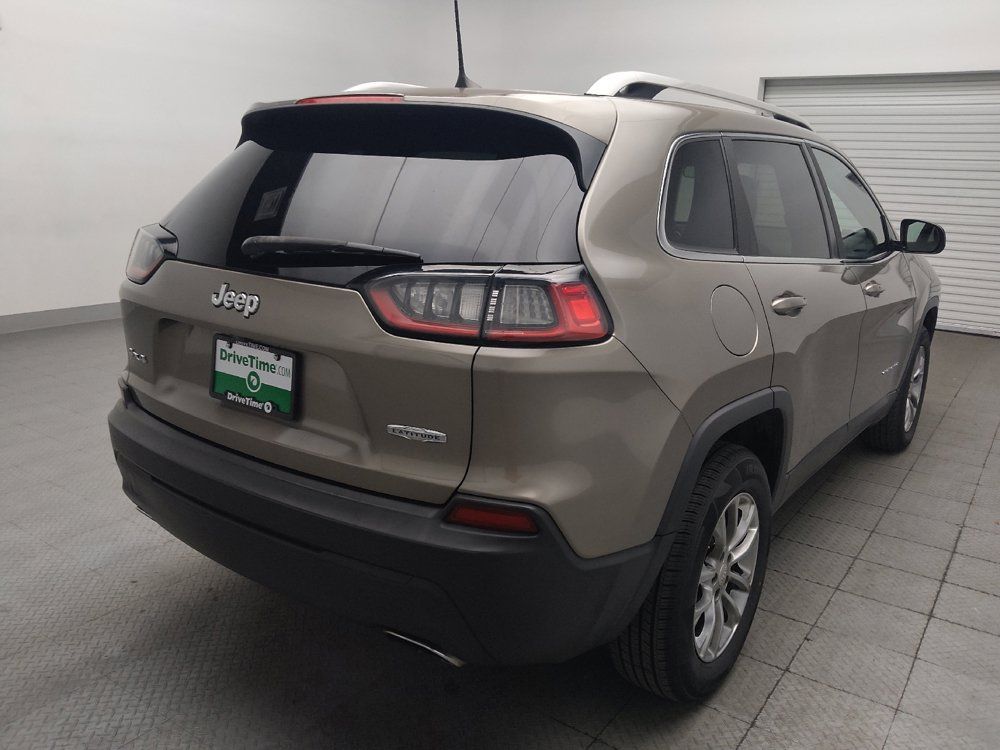 Used 2019 Jeep Cherokee Latitude Plus AWD/4WD image 9