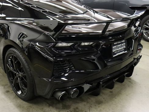 Used 2020 Chevrolet Corvette Stingray Coupe 3LT w/ 3LT Preferred Equipment Group image 5