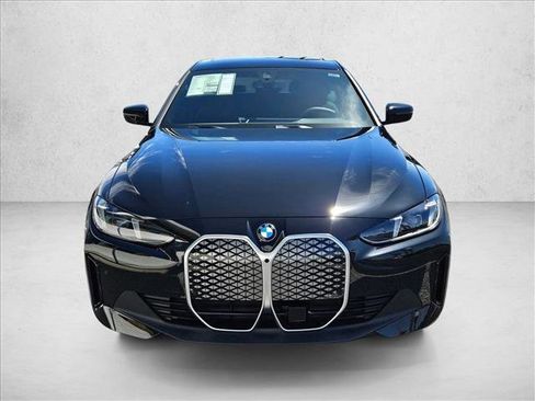 New 2026 BMW i4 eDrive40 w/ Parking Assistance Package RWD image 6
