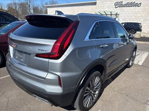 Certified 2024 Cadillac XT4 Premium Luxury image 2