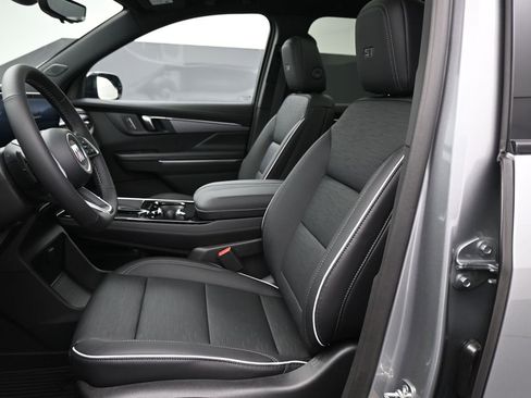 New 2026 Buick Enclave Sport Touring w/ Power Package image 12