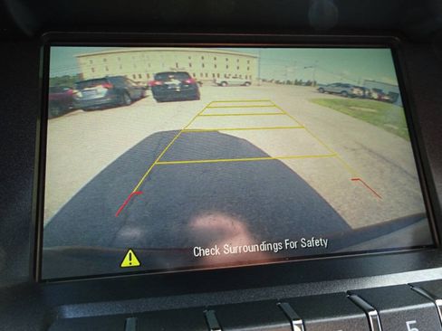 Used 2016 GMC Terrain SLE AWD/4WD image 24