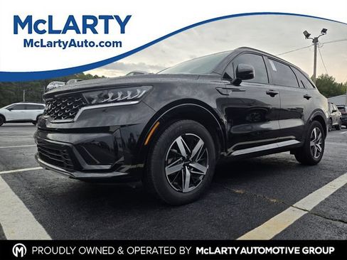Used 2022 Kia Sorento S FWD image 1