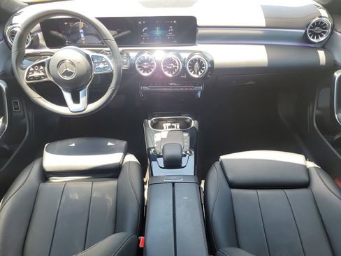 Certified 2022 Mercedes-Benz CLA 250 image 13