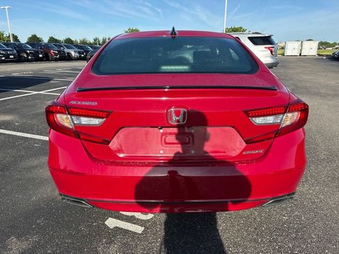 Used 2021 Honda Accord Sport image 8