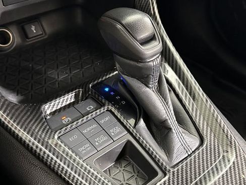 Used 2021 Toyota RAV4 XLE image 25