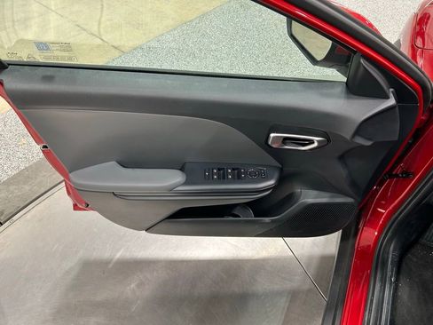 New 2025 Kia K4 LXS image 12