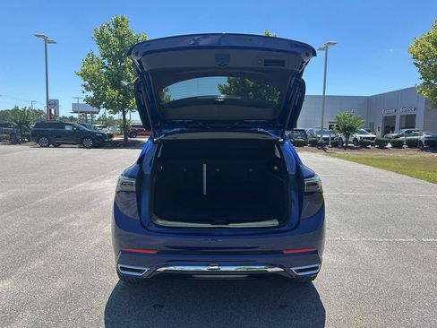 Used 2025 Buick Envision Avenir AWD/4WD image 7