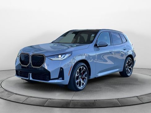 Used 2026 BMW X3 xDrive30i w/ Premium Package AWD/4WD image 2