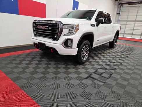 Used 2021 GMC Sierra 1500 AT4 w/ AT4 Premium Package AWD/4WD image 3