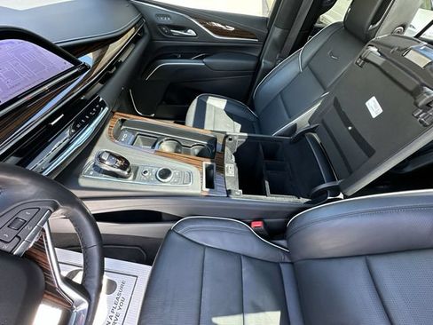 Certified 2023 Cadillac Escalade ESV Premium Luxury RWD image 28