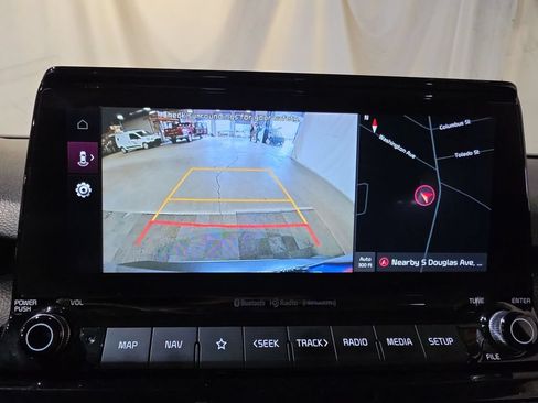 Used 2023 Kia Seltos EX AWD/4WD image 24